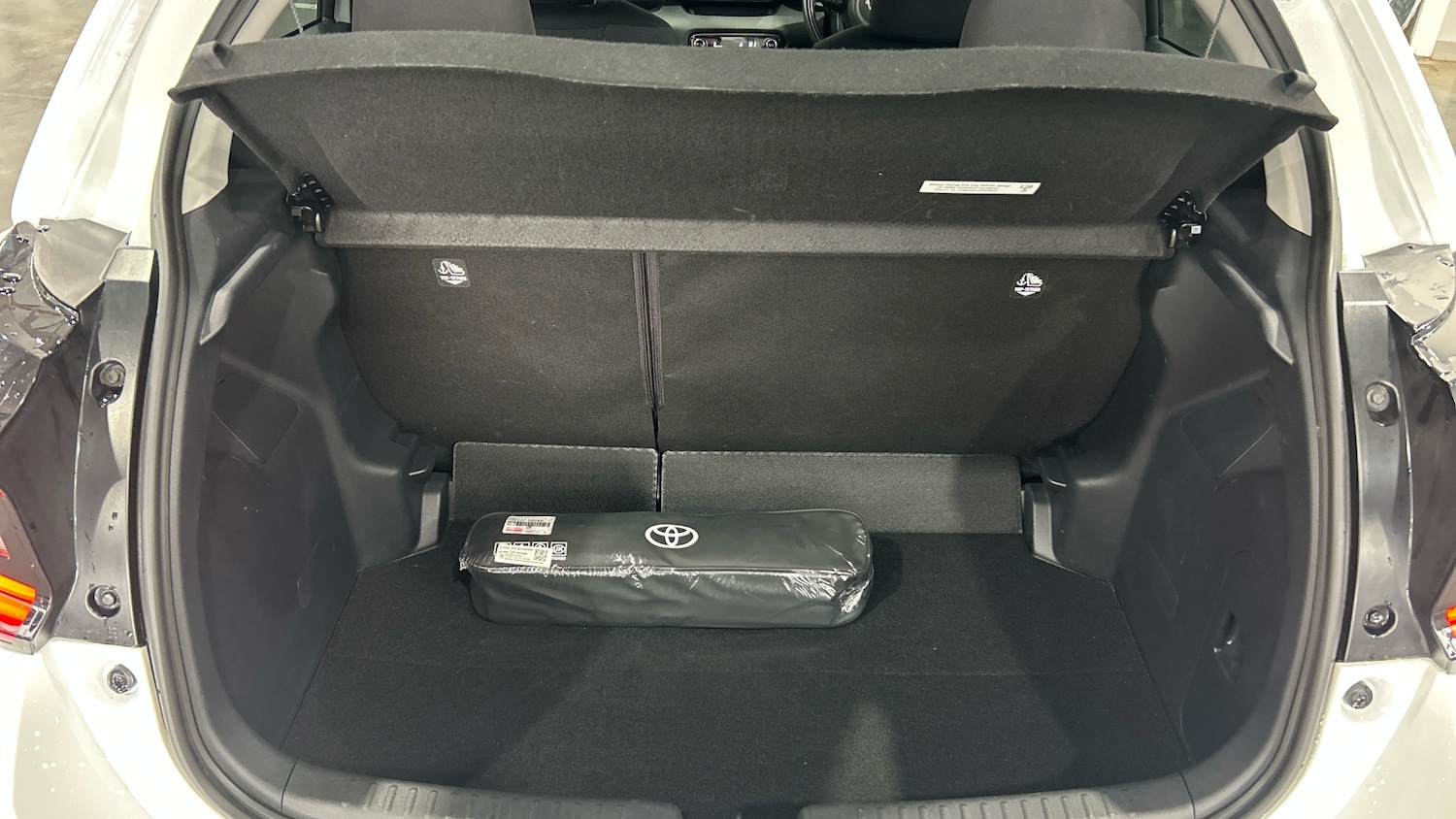 Used Toyota Yaris 2022 for sale - 76159872: Photo 14