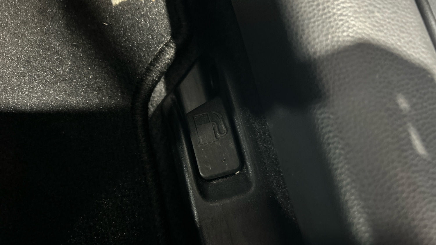 Used Toyota Yaris 2022 for sale - 76159872: Photo 44