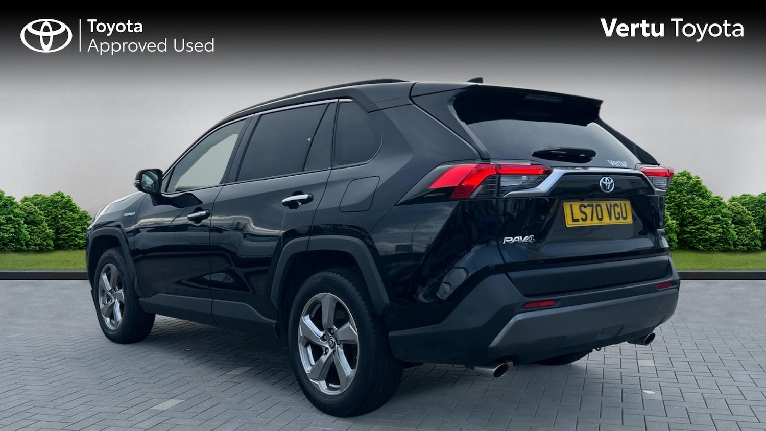 Used Toyota RAV4 2020 for sale - 76539235: Photo 4