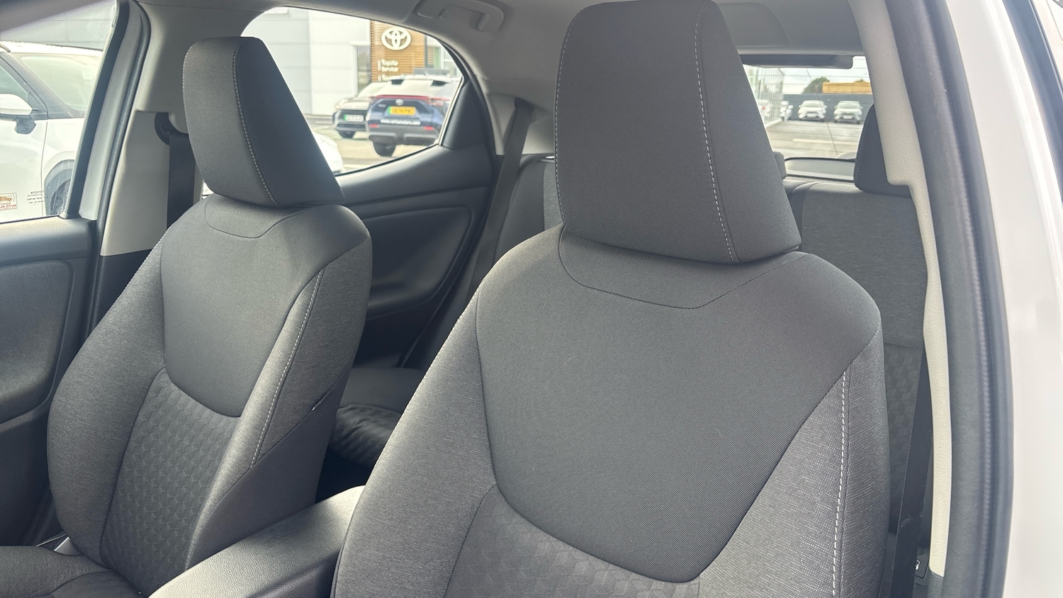 Used Toyota Yaris 2021 for sale - 77883793: Photo 22