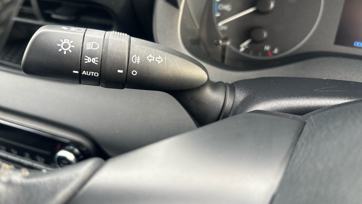 Used Toyota Yaris 2021 for sale - 77883793: Photo 40