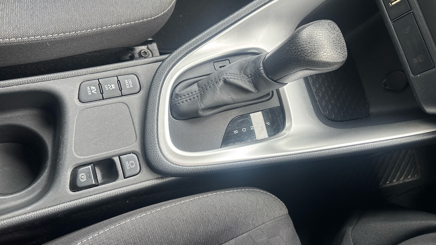 Used Toyota Yaris 2021 for sale - 77883793: Photo 43