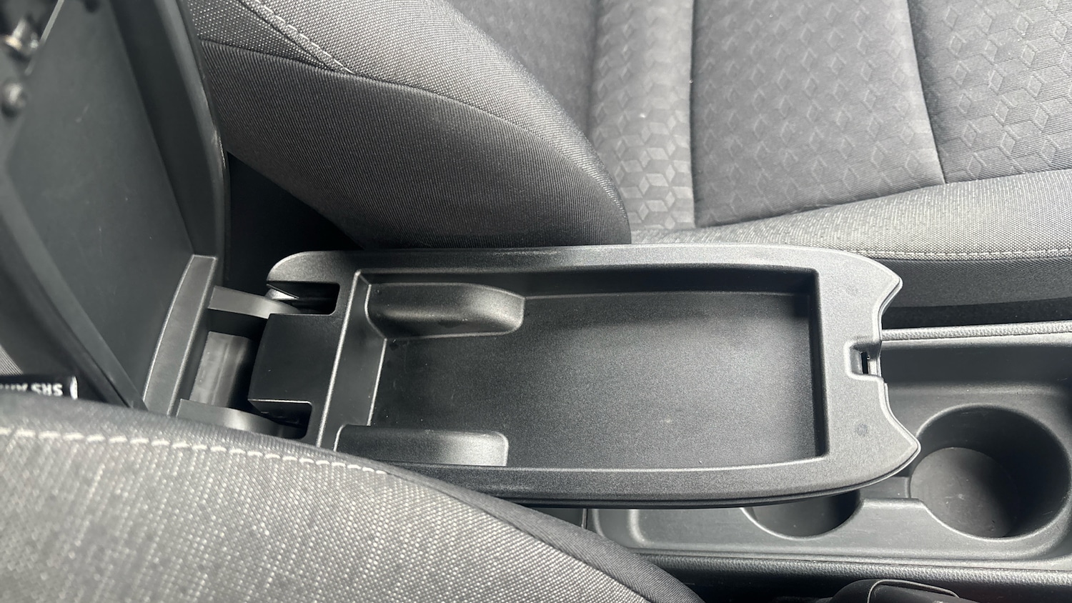 Used Toyota Yaris 2021 for sale - 77883793: Photo 45