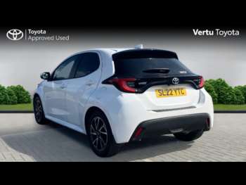Used Toyota Yaris 2022 for sale - 74405777: Photo