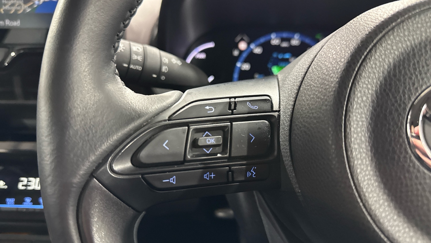 Used Toyota Yaris Cross 2023 for sale - 77125027: Photo 24