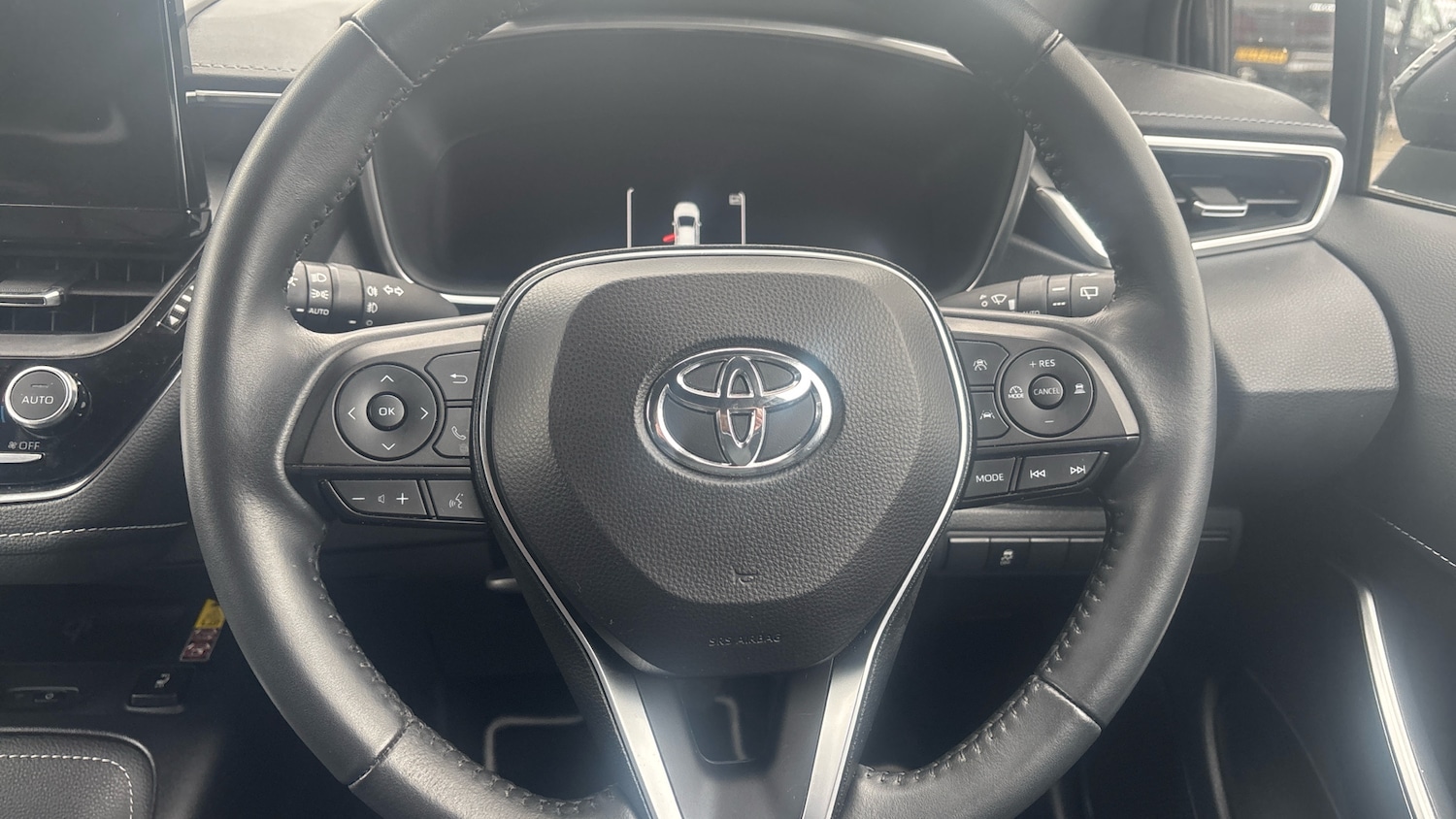 Used Toyota Corolla 2023 for sale - 76104644: Photo 8