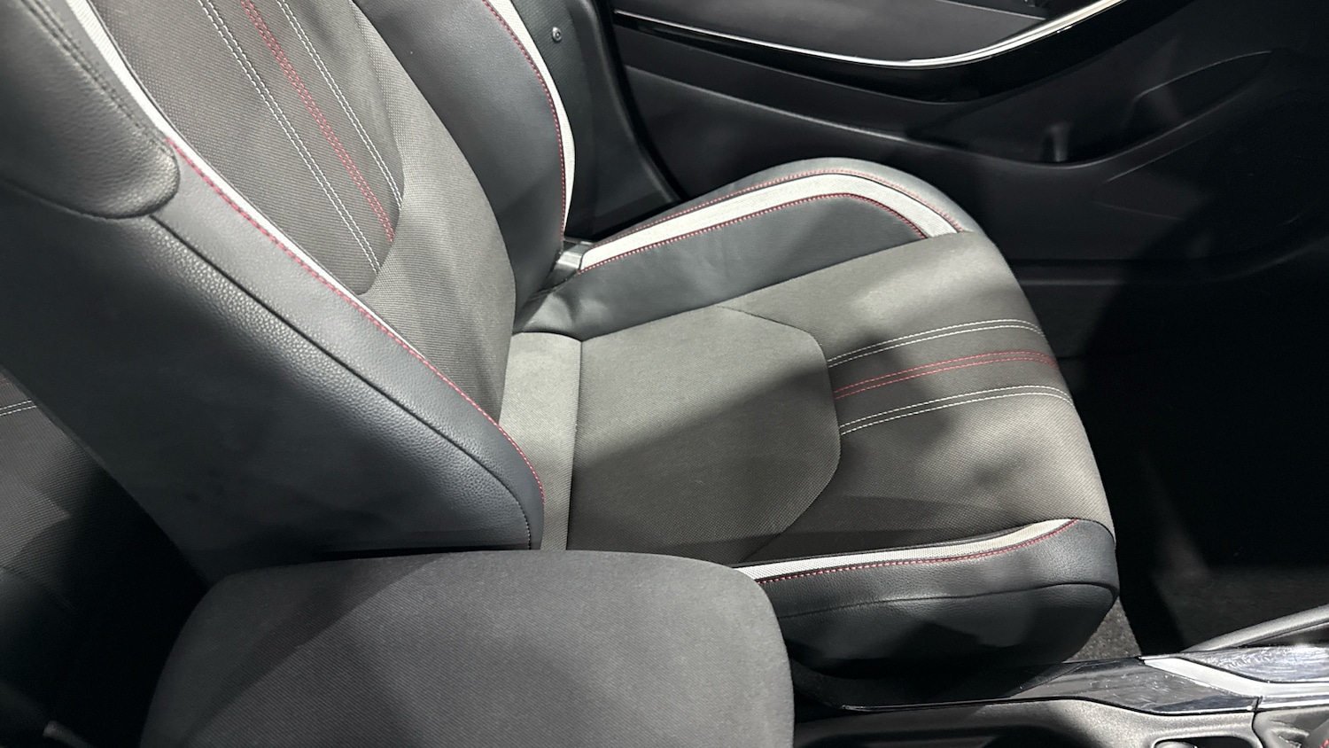 Used Toyota Corolla 2020 for sale - 76625628: Photo 35