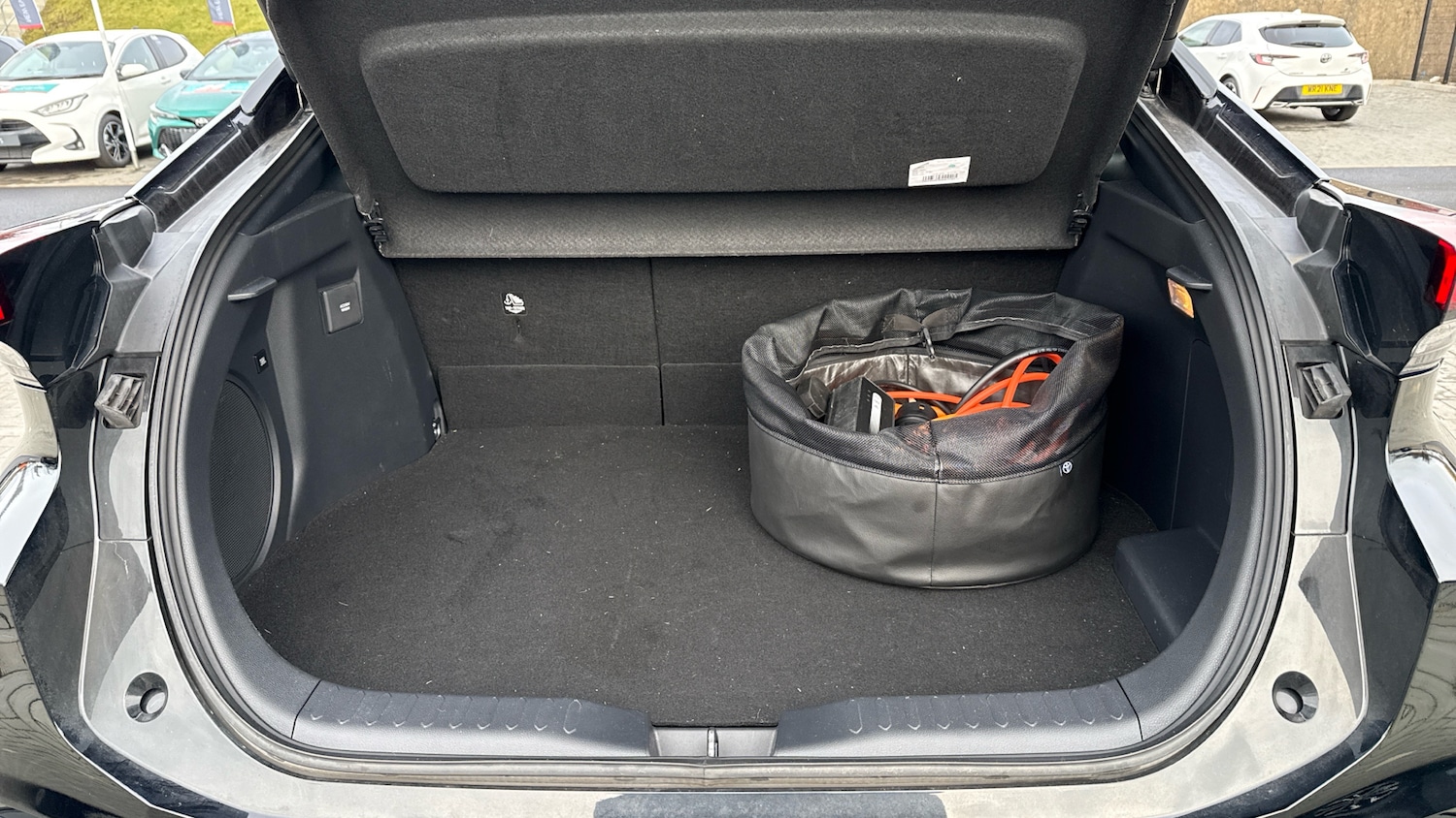 Used Toyota C-HR 2024 for sale - 77733013: Photo 14