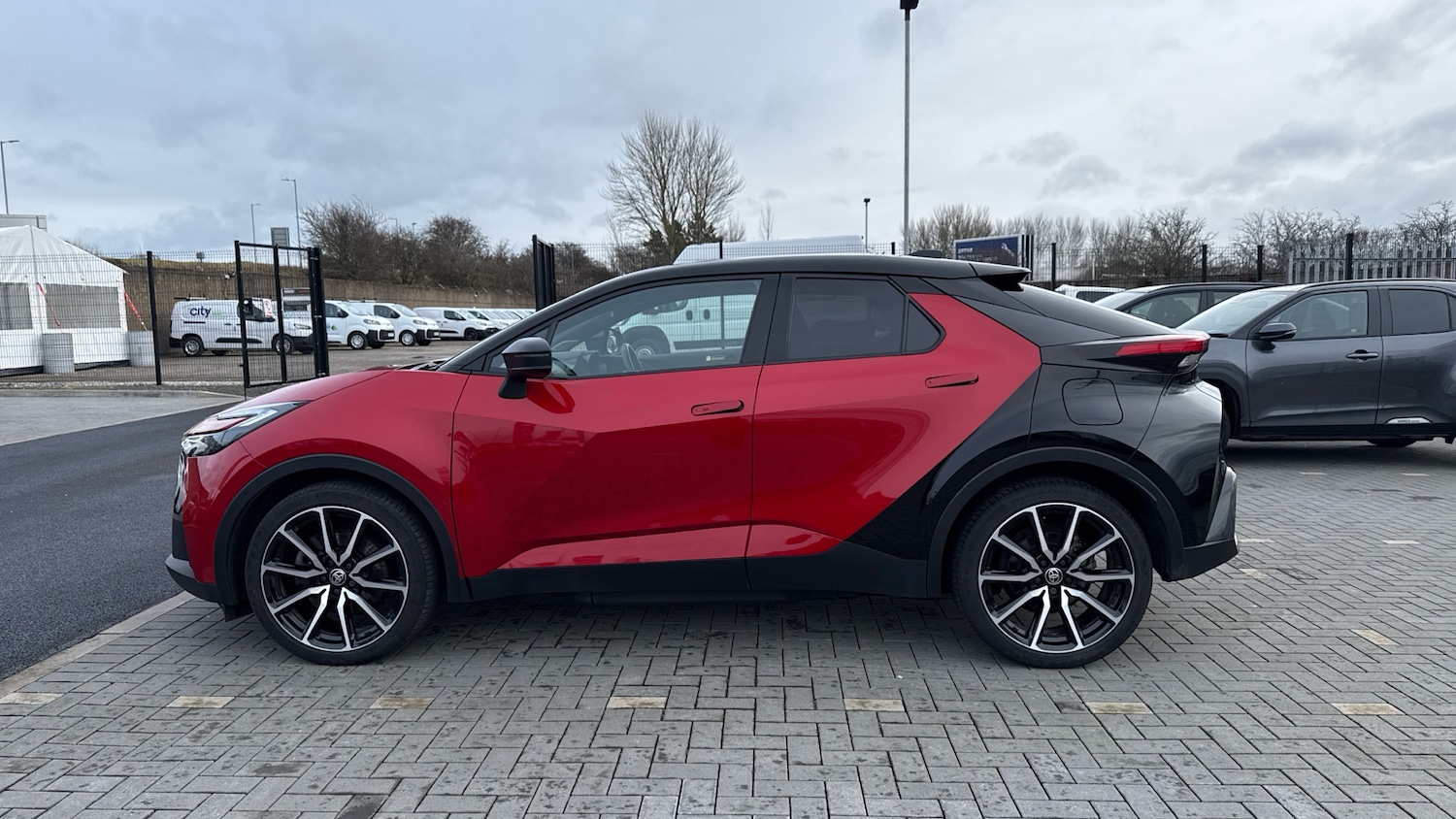 Used Toyota C-HR 2024 for sale - 77733013: Photo 17