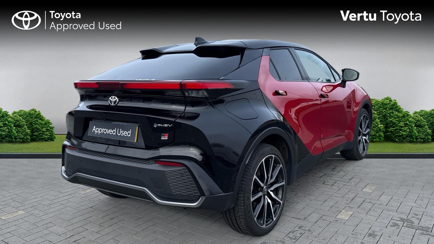 Used Toyota C-HR 2024 for sale - 77733013: Photo 2