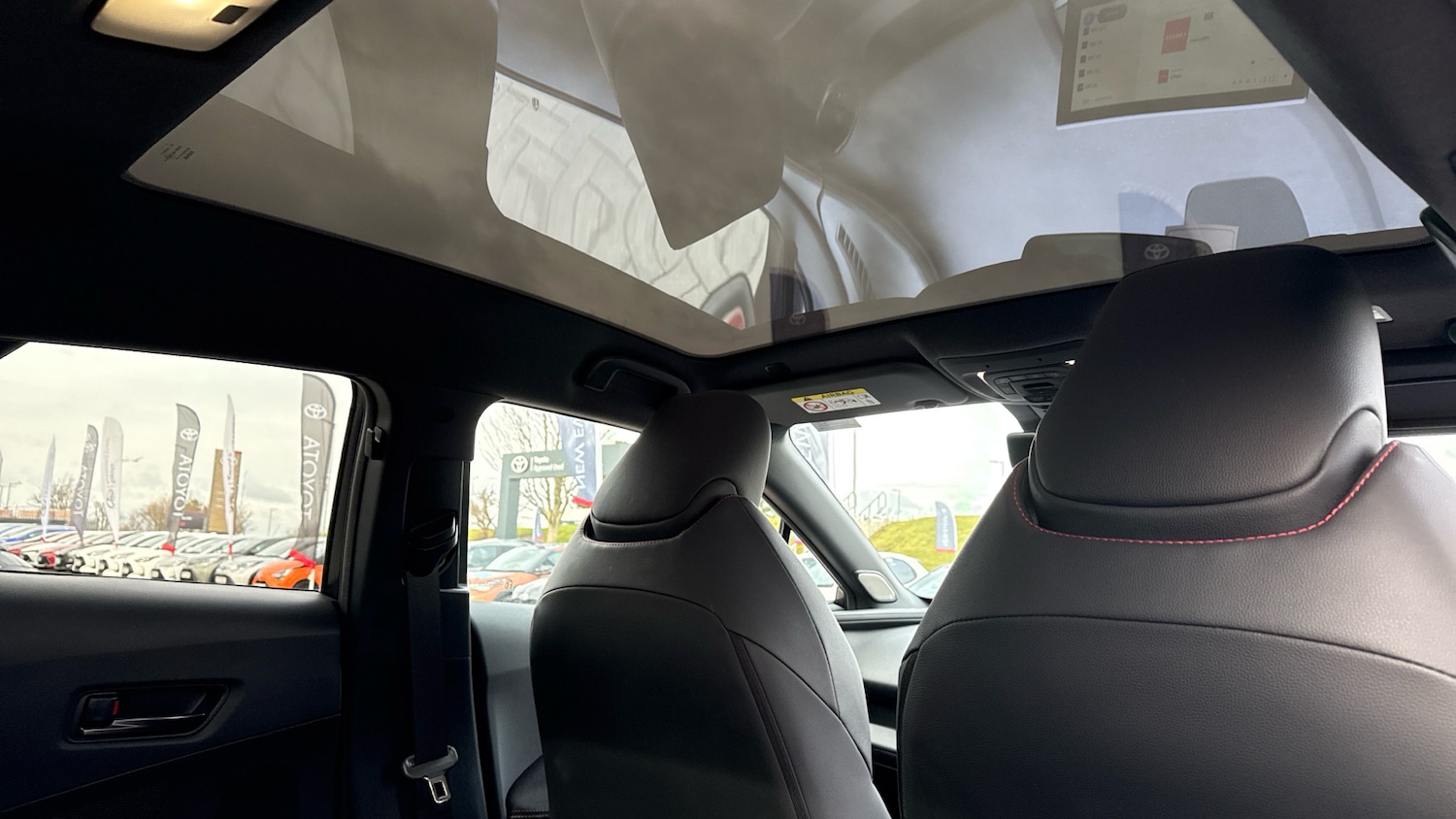 Used Toyota C-HR 2024 for sale - 77733013: Photo 22