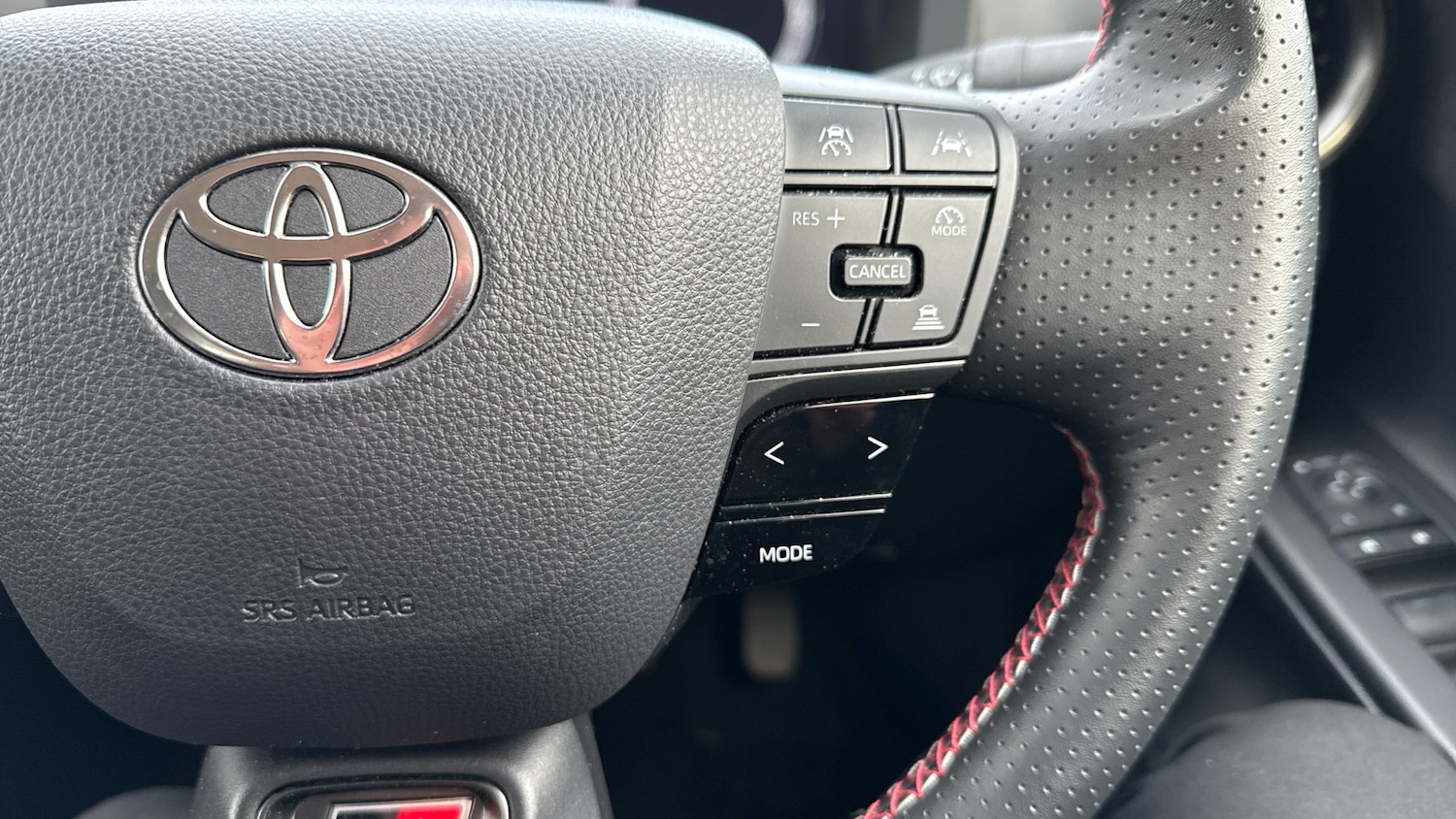 Used Toyota C-HR 2024 for sale - 77733013: Photo 41