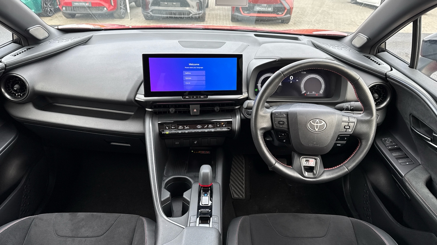 Used Toyota C-HR 2024 for sale - 77733013: Photo 5