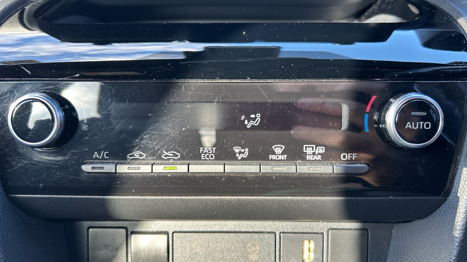 Used Toyota Yaris Cross 2021 for sale - 76374596: Photo 31