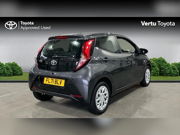 Used Toyota AYGO 2021 for sale - 76639577: Photo
