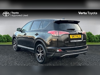 Used Toyota RAV4 2017 for sale - 77045554: Photo