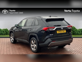 Used Toyota RAV4 2019 for sale - 78228577: Photo