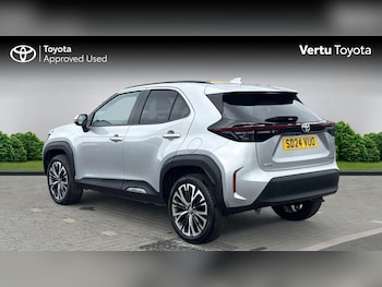 Used Toyota Yaris Cross 2024 for sale - 79548132: Photo