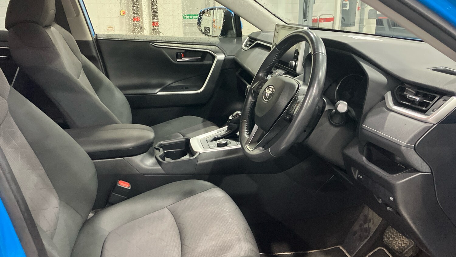 Used Toyota RAV4 2021 for sale - 77568315: Photo 11