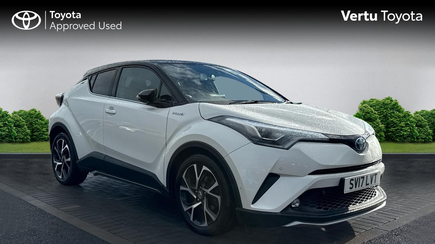 Used Toyota C-HR 2017 for sale - 76321674: Photo 1