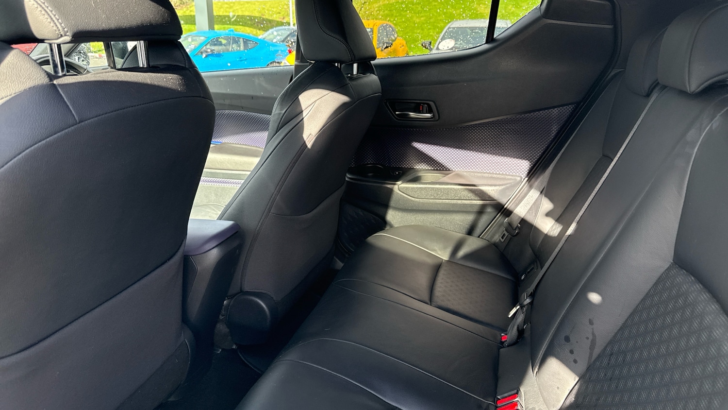 Used Toyota C-HR 2017 for sale - 76321674: Photo 13