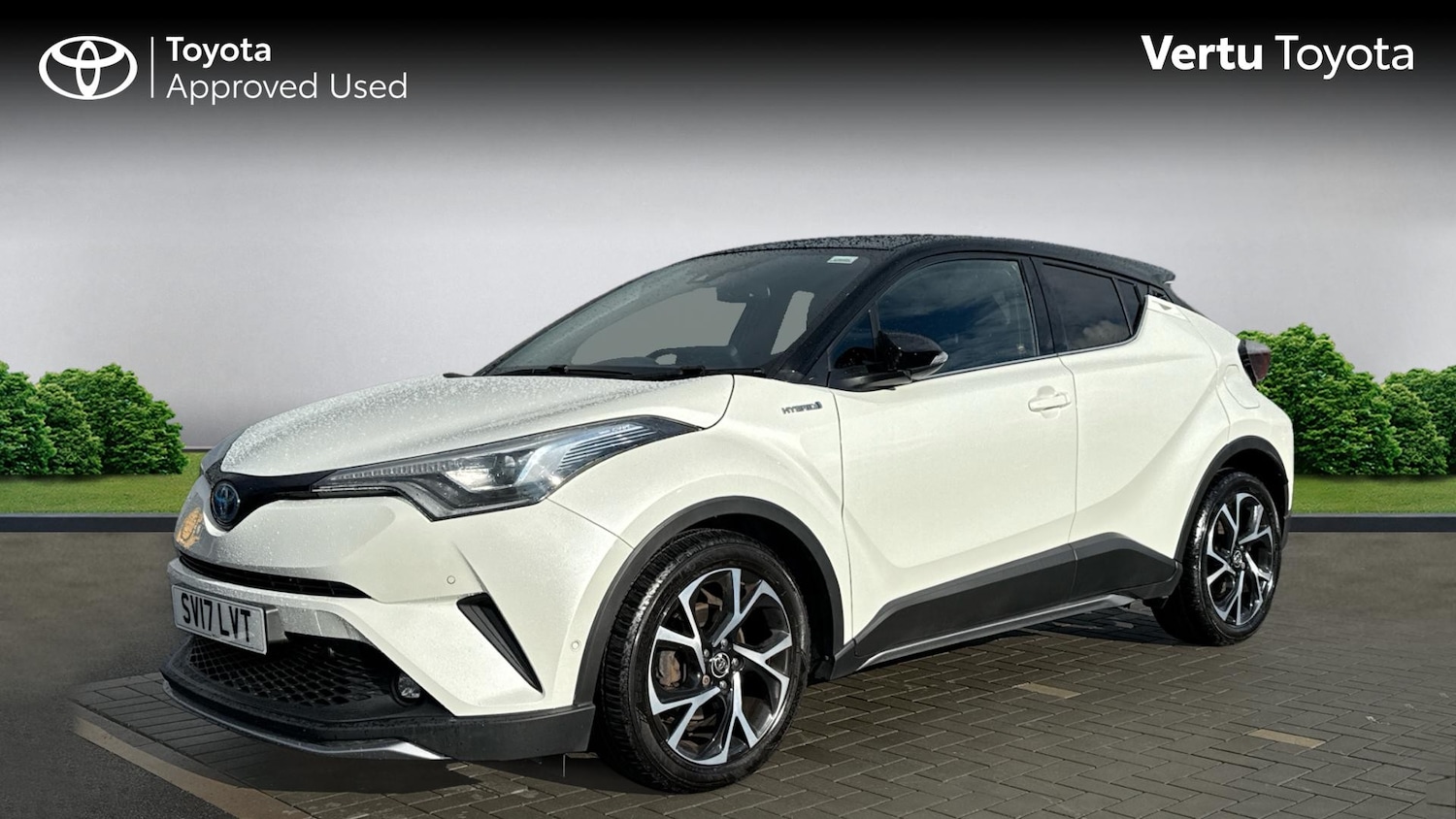 Used Toyota C-HR 2017 for sale - 76321674: Photo 3