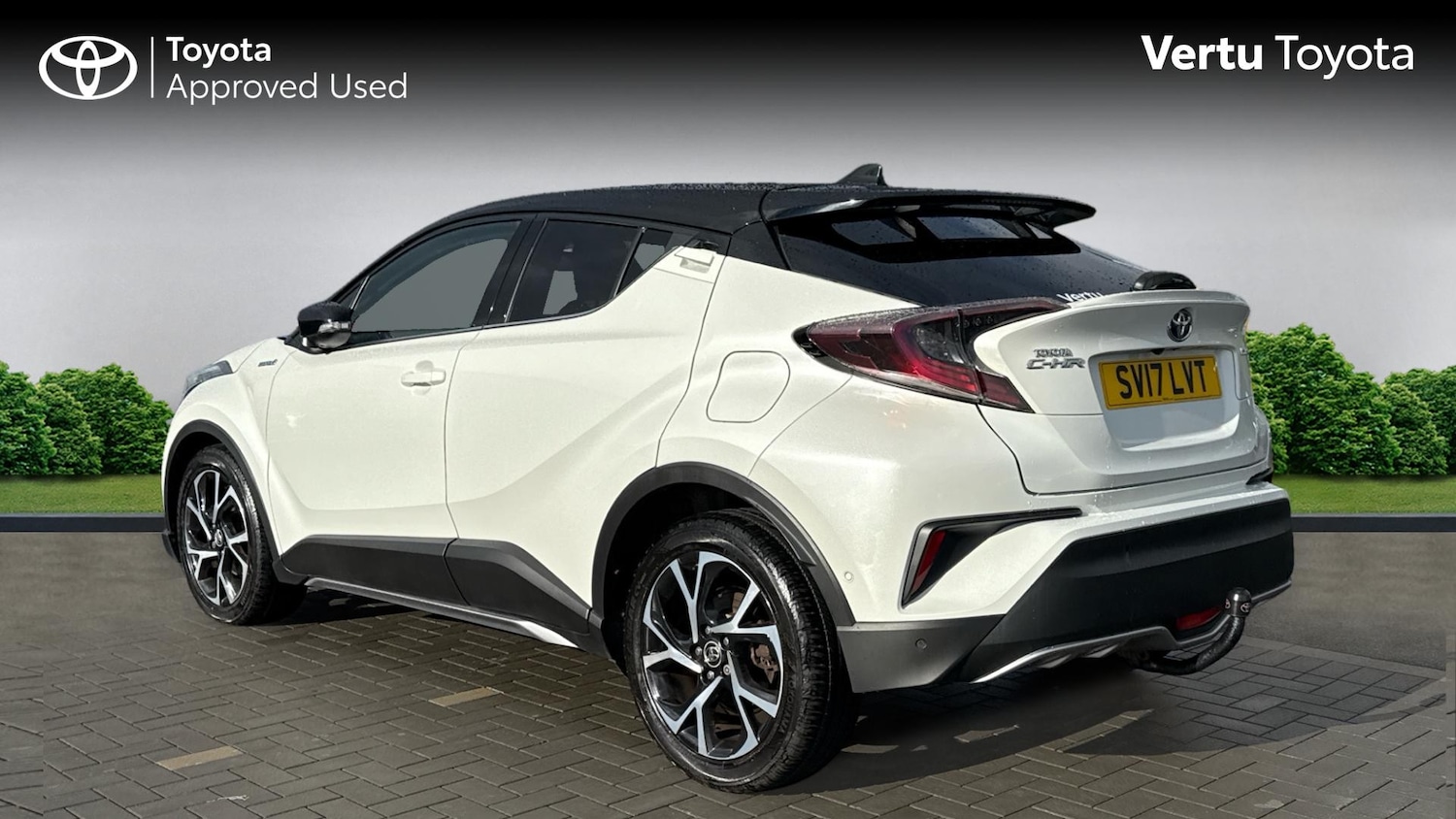 Used Toyota C-HR 2017 for sale - 76321674: Photo 4
