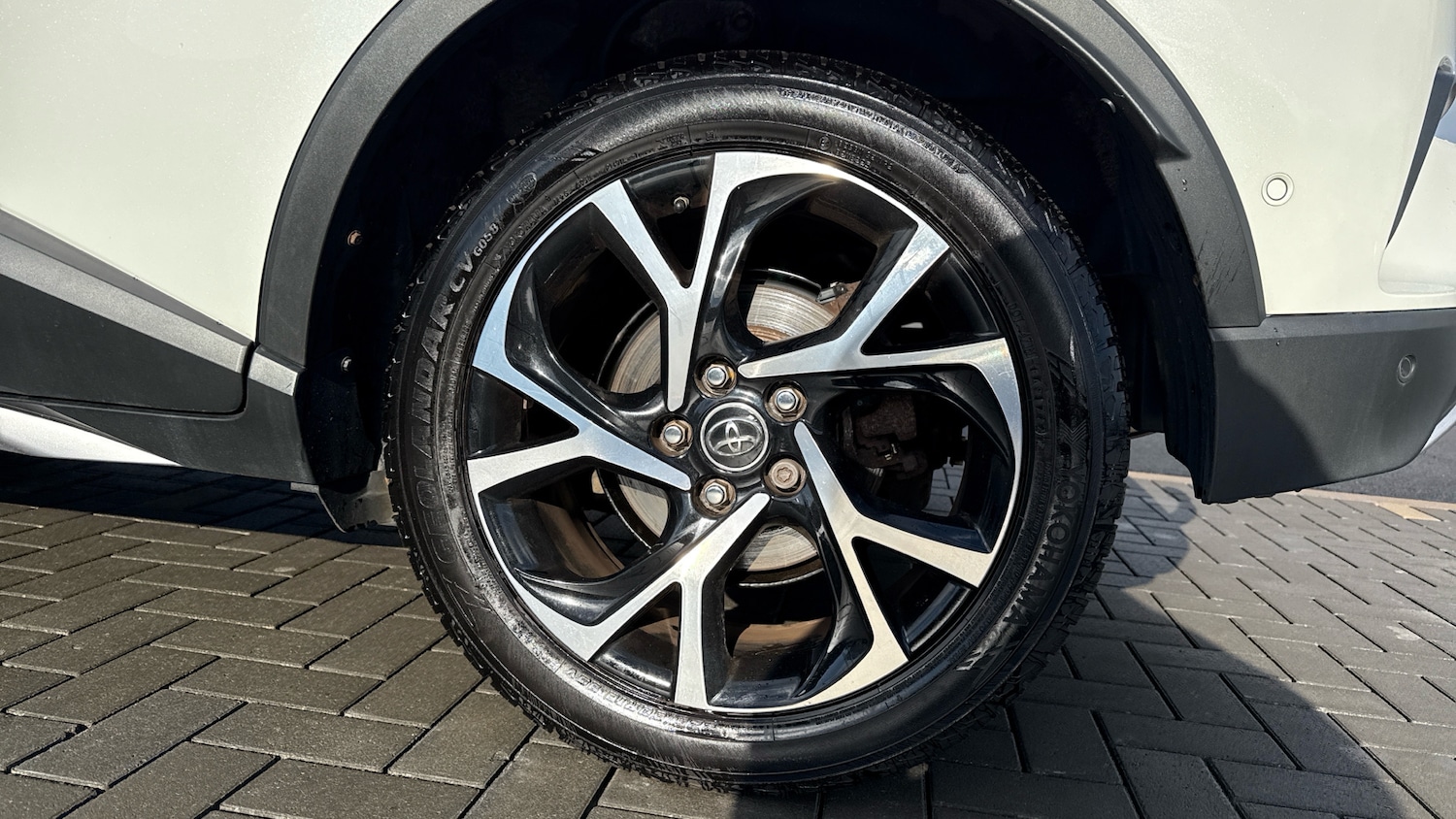 Used Toyota C-HR 2017 for sale - 76321674: Photo 45