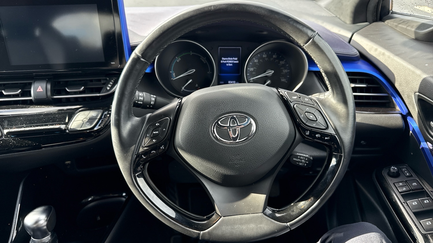 Used Toyota C-HR 2017 for sale - 76321674: Photo 6
