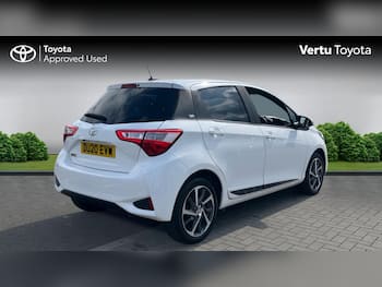 Used Toyota Yaris 2020 for sale - 79639459: Photo