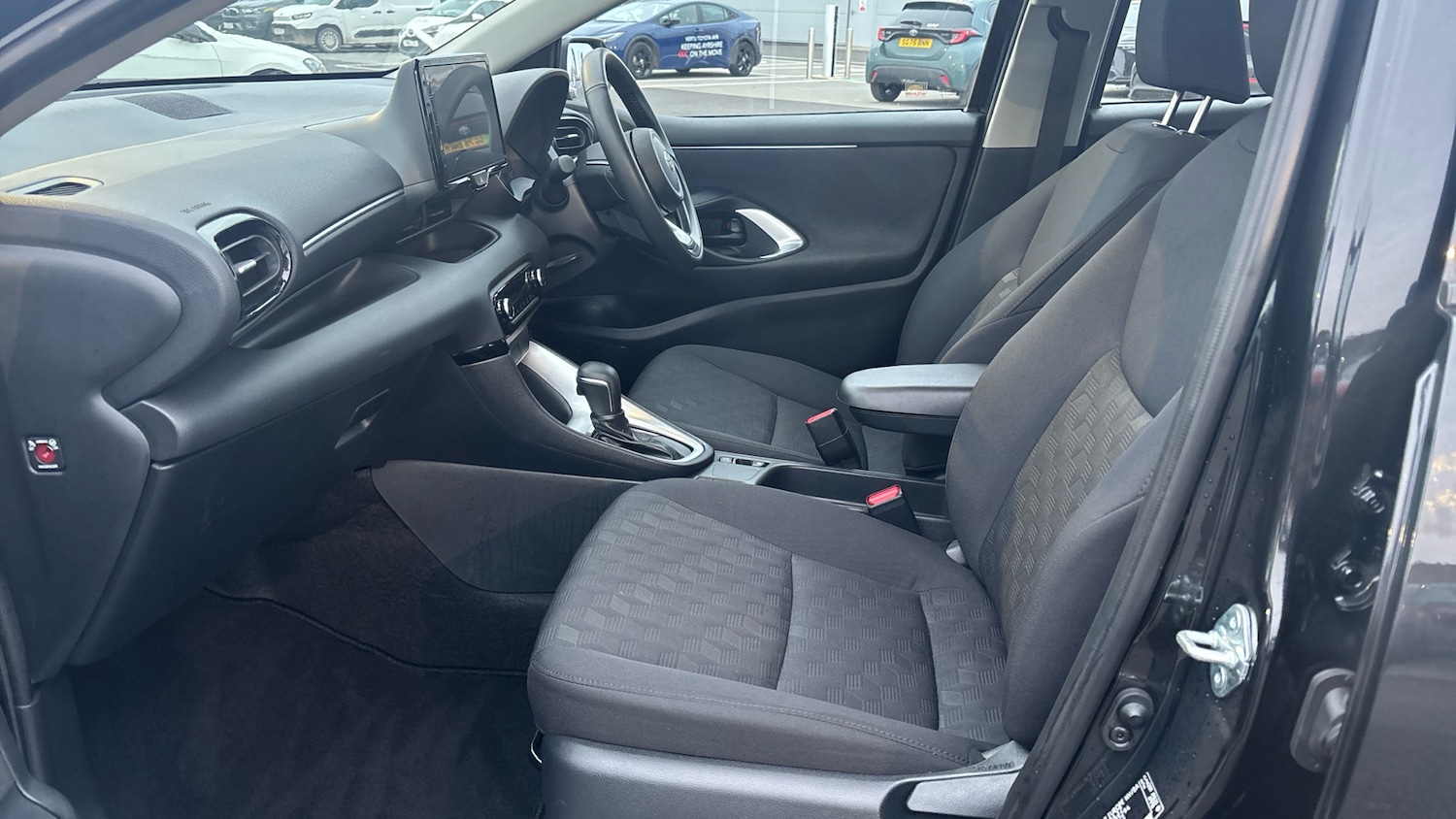 Used Toyota Yaris 2025 for sale - 77763333: Photo 10