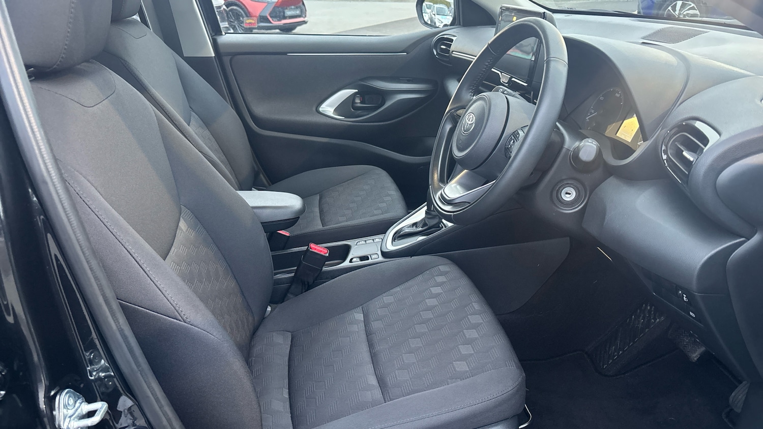 Used Toyota Yaris 2025 for sale - 77763333: Photo 11