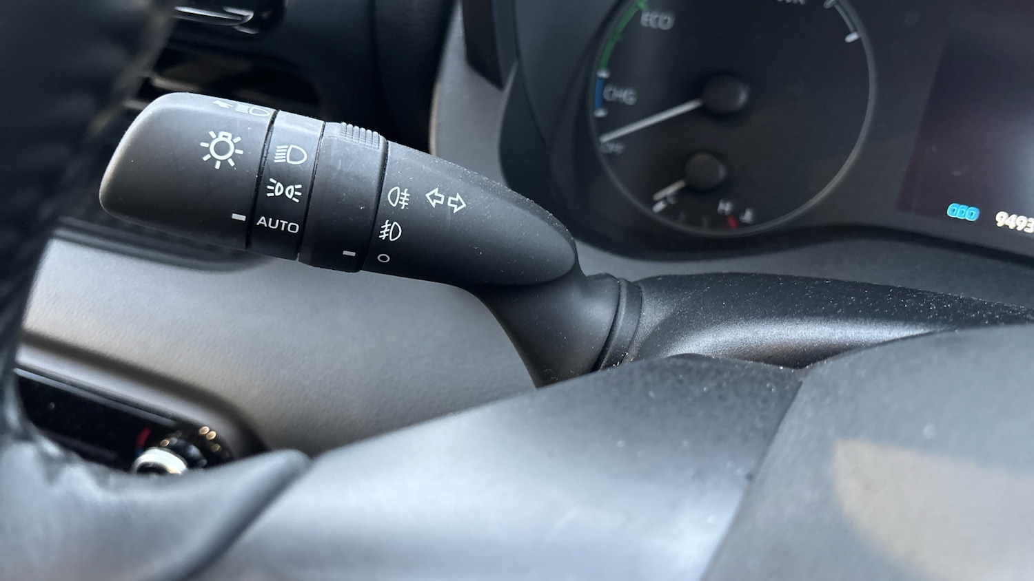 Used Toyota Yaris 2025 for sale - 77763333: Photo 39