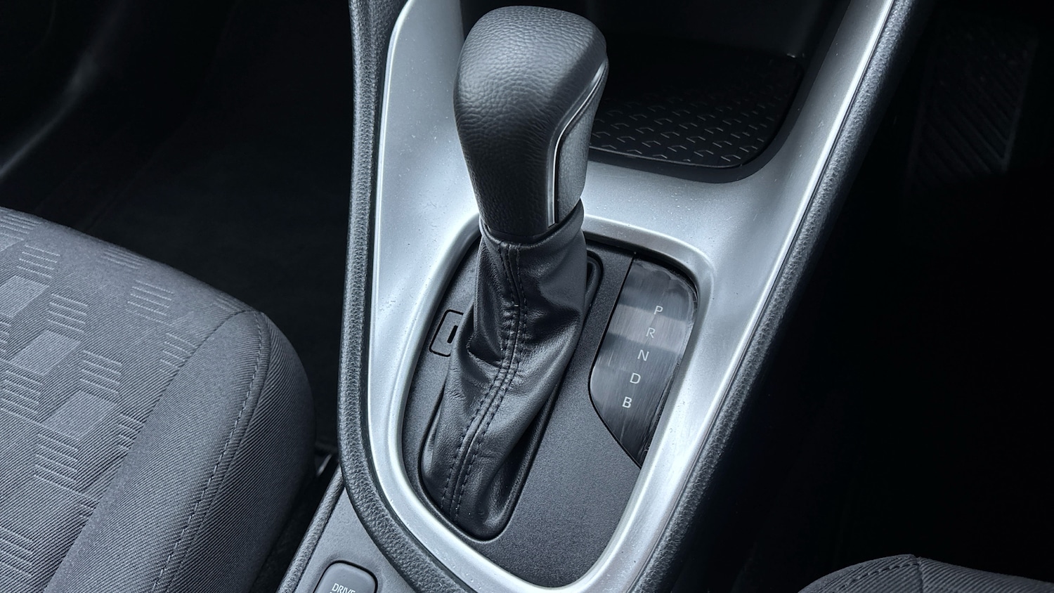 Used Toyota Yaris 2025 for sale - 77763333: Photo 43