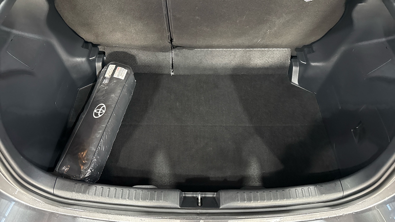 Used Toyota Yaris 2023 for sale - 76541292: Photo 53