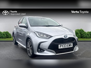Used Toyota Yaris 2023 for sale - 77873159: Photo