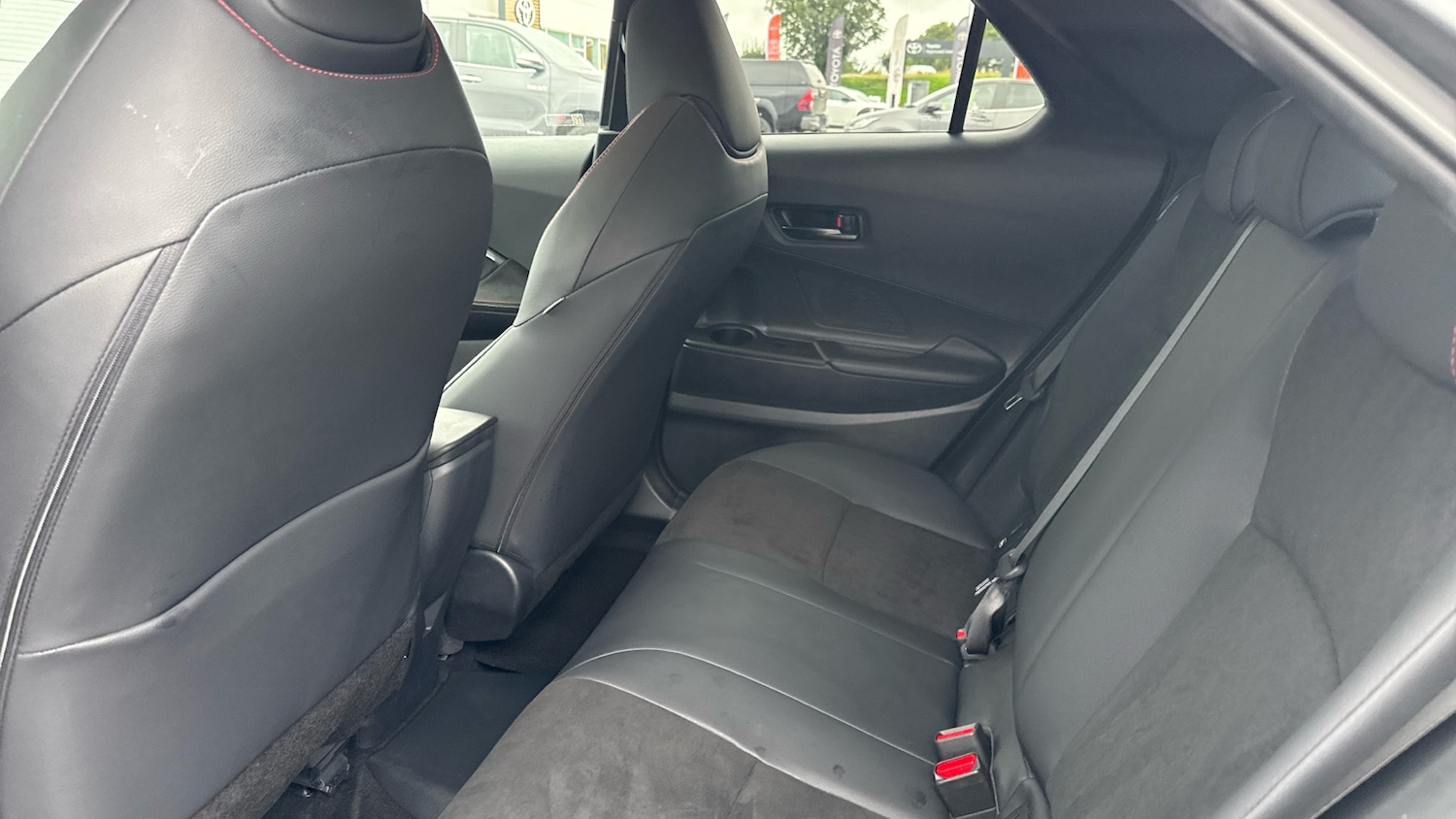 Used Toyota C-HR 2025 for sale - 76578464: Photo 13