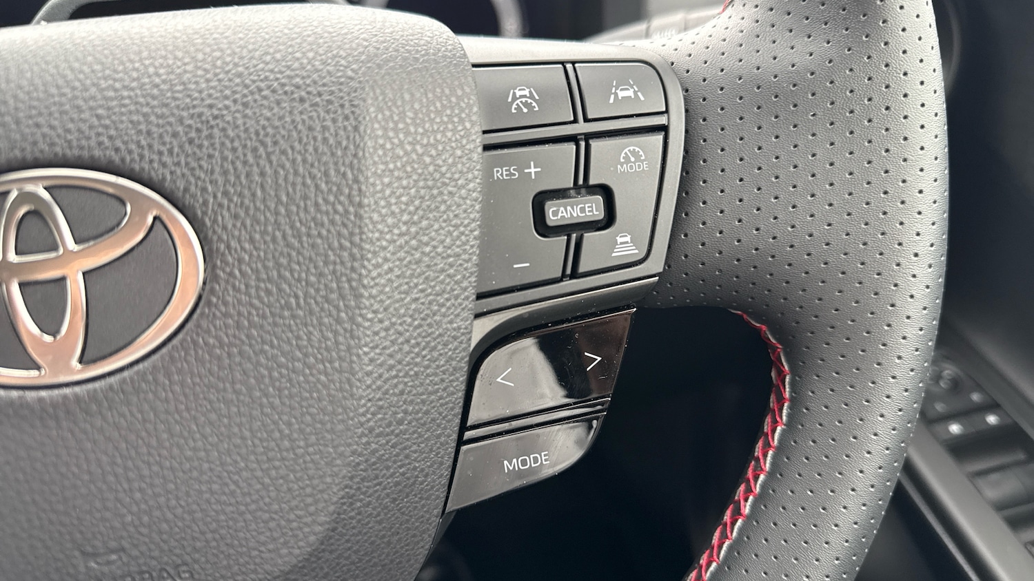 Used Toyota C-HR 2025 for sale - 76578464: Photo 21