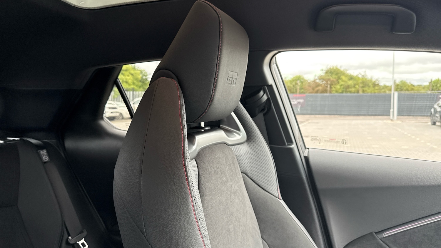 Used Toyota C-HR 2025 for sale - 76578464: Photo 31