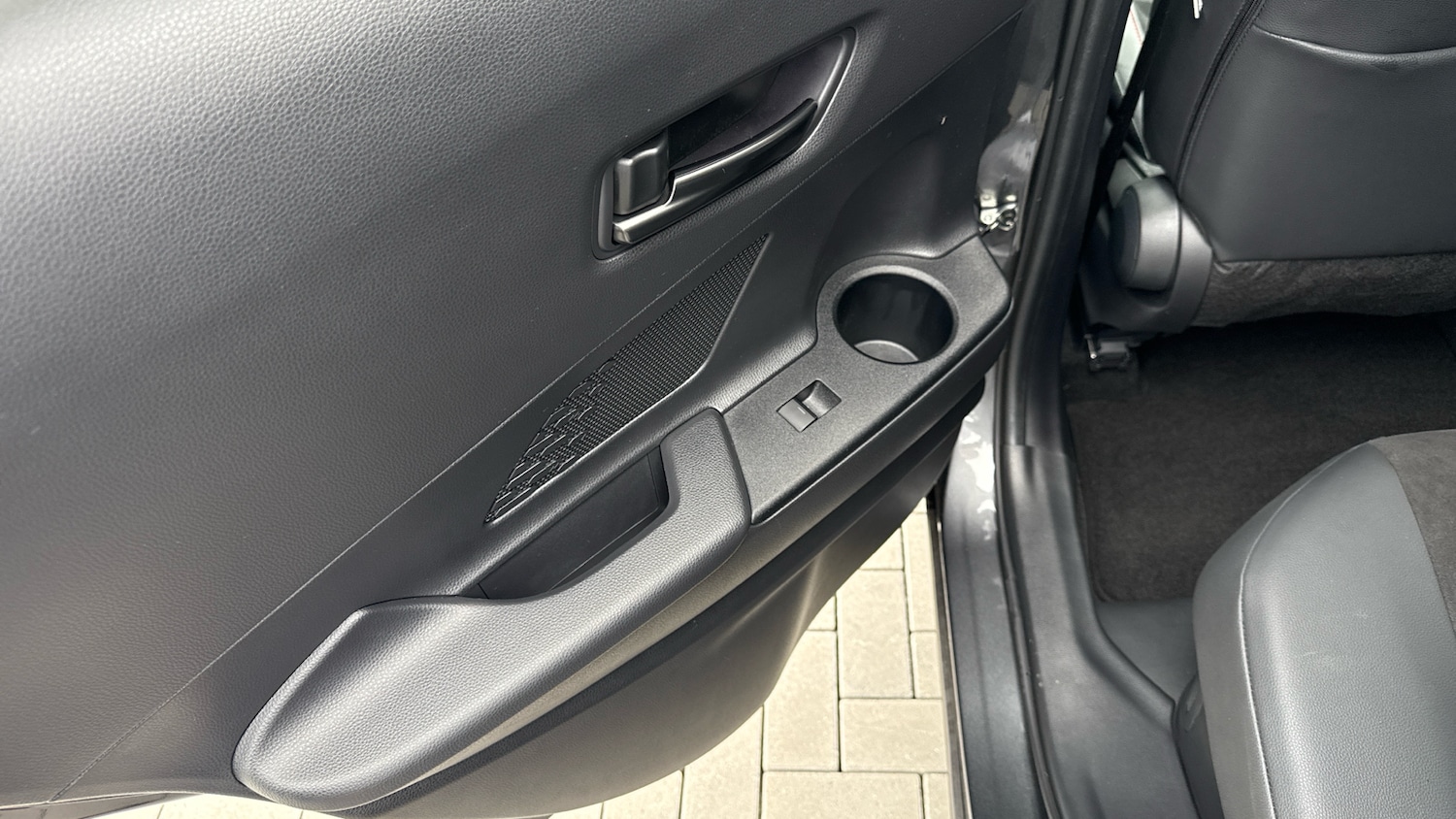 Used Toyota C-HR 2025 for sale - 76578464: Photo 55