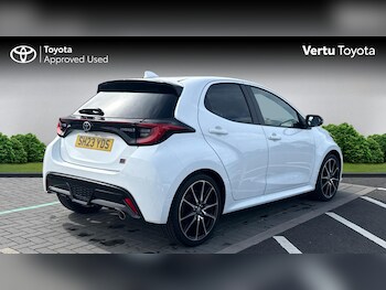 Used Toyota Yaris 2023 for sale - 78015130: Photo