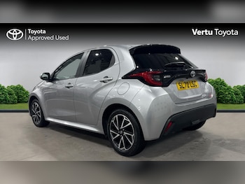 Used Toyota Yaris 2022 for sale - 76625610: Photo