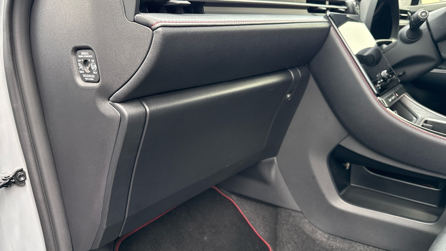 Used Lexus LBX 2024 for sale - 76117304: Photo 25