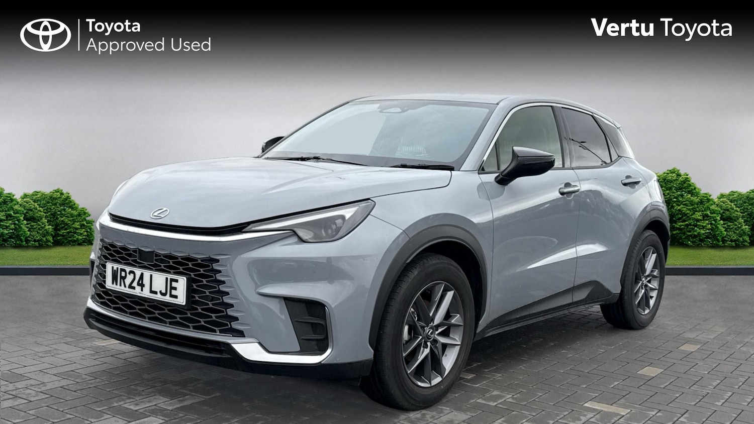 Used Lexus LBX 2024 for sale - 76117304: Photo 3