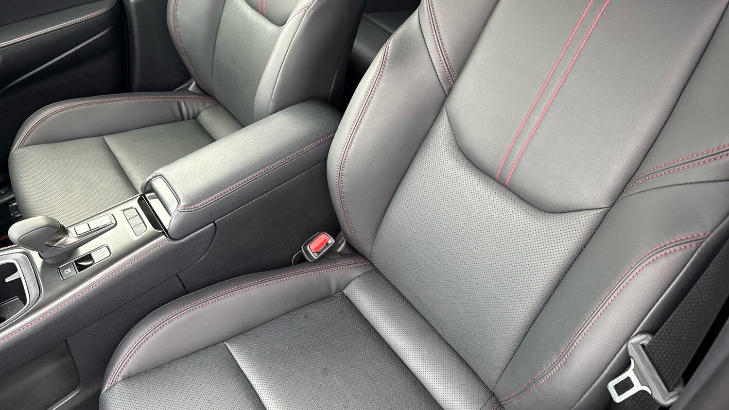 Used Lexus LBX 2024 for sale - 76117304: Photo 33