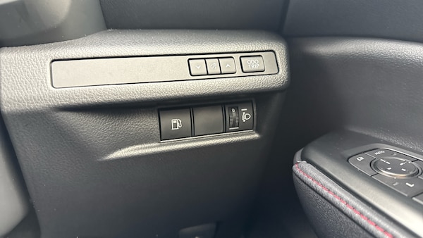 Used Lexus LBX 2024 for sale - 76117304: Photo 35