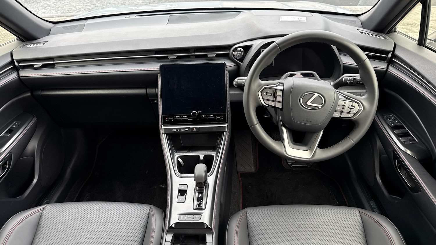 Used Lexus LBX 2024 for sale - 76117304: Photo 5