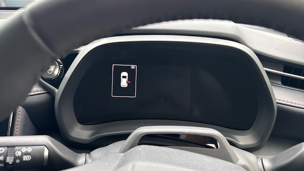 Used Lexus LBX 2024 for sale - 76117304: Photo 9