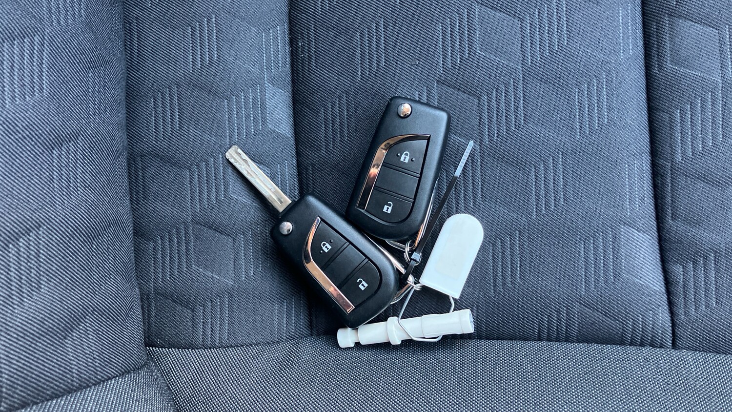 Used Toyota Yaris 2025 for sale - 76547592: Photo 32