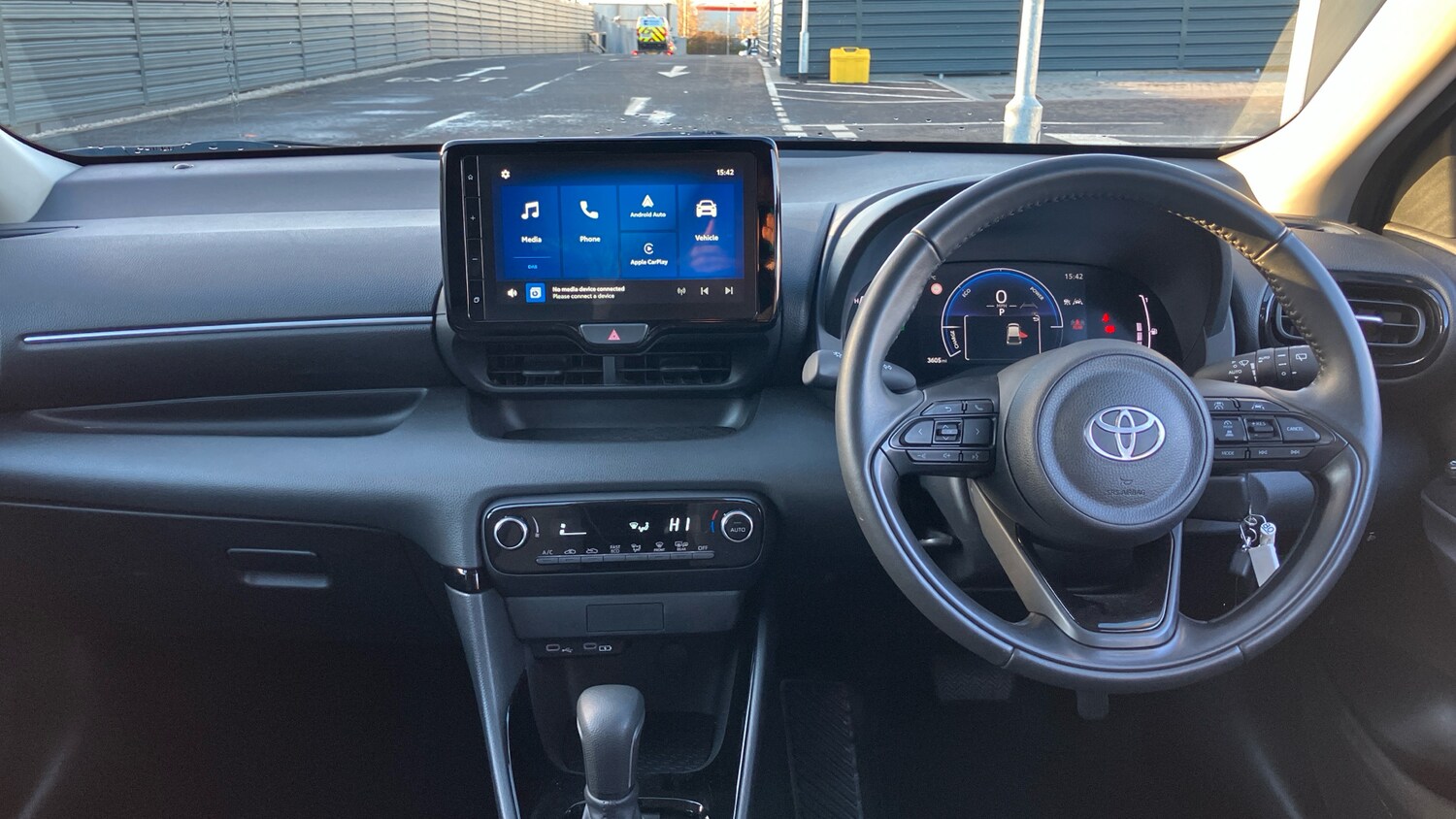 Used Toyota Yaris 2025 for sale - 76547592: Photo 5